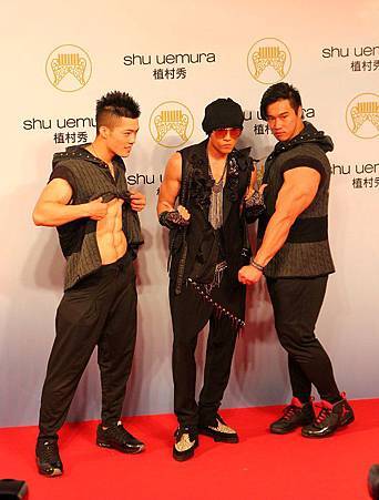 1354786773 111103989 m