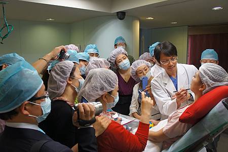 1362979361 1017742098 m